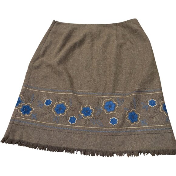 dressbarn Dresses & Skirts - Vintage Dressbarn Wool Blend Floral Embroidery Embellished Mini Skirt Size 8